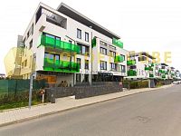 Pronájem bytu 2+1, 58 m2, terasa, parkovací stání v garáži, Praha - Letňany - Dům 3.jpg