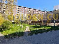 Prodej bytu 2+kk, 52,4 m2, Kavkazská ulice, Vršovice, Praha 10 - 11-Okolí domu 1.jpg