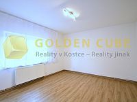 Vícegenerační rodinný dům 150m2, zahrada 461 m2, garáž, Přezletice, Praha - Východ - 09-Pokoj II a přízemí.JPG