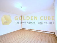 Vícegenerační rodinný dům 150m2, zahrada 461 m2, garáž, Přezletice, Praha - Východ - 10-Pokoj III a přízemí.JPG