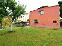 Vícegenerační rodinný dům 150m2, zahrada 461 m2, garáž, Přezletice, Praha - Východ - 13-Dům ze zahrady I.JPG
