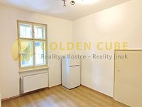 Pronájem mezonetového bytu 2+1, 83 m2, U Vorlíků, Praha - Bubeneč - 11-Kuchyně.jpg