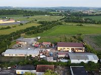 Výrobní areál s velkým potenciálem i možnostmi využití v Mikulově. - DJI_0074.JPG