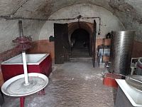 Vinný sklep s lisovnou u cyklostezky v obci Brod nad Dyjí. - IMG_20240228_134615.jpg