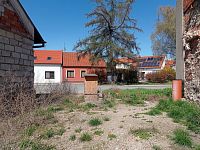 Stavební pozemek na úpatí Svatého kopečku v Mikulově. - IMG_20250409_125902.jpg