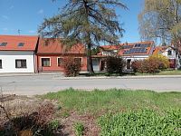 Stavební pozemek na úpatí Svatého kopečku v Mikulově. - IMG_20250409_140259.jpg