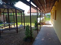 Přízemní rodinný dům se zahrádkou v obci Brod nad Dyjí - IMG_20250807_104523.jpg