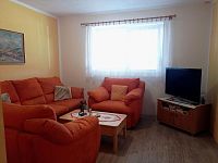 Přízemní rodinný dům se zahrádkou v obci Brod nad Dyjí - IMG_20250807_105211.jpg