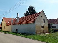 Přízemní rodinný dům se zahrádkou v obci Brod nad Dyjí - IMG_20250807_111348.jpg