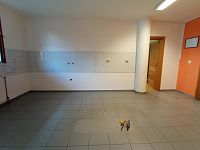 Prodej nebytového prostoru s možností přestavby na bytovou jednotku. - IMG_20250307_095214.jpg