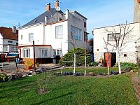 Prostorná vila se dvěma byty, garáží a krásnou zahradou v Mikulově. - IMG_20240318_154528.jpg