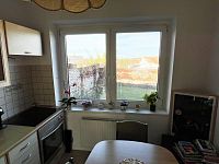 Prostorný rodinný dům s garáží a kvelbeným sklepem v centru městyse Drnholec - 07.jpg