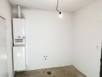 Prostorný rodinný dům s garáží a kvelbeným sklepem v centru městyse Drnholec - 12.jpg