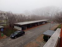 Dlouhodobý pronájem bytu 1+kk s balkonem a zastřešeným parkovacím místem v Mikulově. - IMG_20251217_104352.jpg