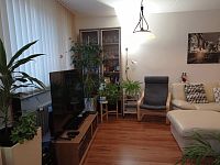 Pronájem bytu 4+kk s prosklenou lodžií v prvním nadzemním podlaží panelového domu v Mikulově - IMG_20251127_151106.jpg