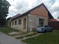 Rodinný dům s rozlehlou zahradou v centru městyse Drnholec. - IMG_20260617_145328.jpg