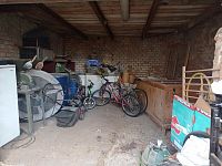 Rodinný dům s rozlehlou zahradou v centru městyse Drnholec. - IMG_20260617_150820.jpg
