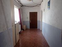 Rodinný dům s rozlehlou zahradou v centru městyse Drnholec. - IMG_20260617_151704.jpg