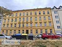 Pronájem bytu 1+1 Brno-Táborského nábřeží, UP 45 m2 - Uliční pohled na dům