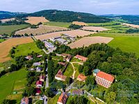 Soubor zemědělských pozemků 76,2 ha, Lčovice