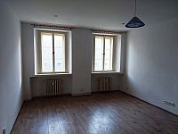 Pronájem atypického bytu 2+k.k. v centru Kutné Hory - 6.jpg