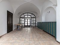 Pronájem velkých obchodních prostor v centru Kutné Hory - IMG_0998.jpg