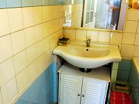 Pronájem bytu 3+1 v Křeseticích - 9.JPG