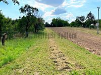 Zahrada 914 m2, Šlapanice - 1.jpg