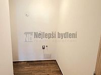 Bungalov 4+kk s velkým pozemkem Babice nad Svitavou - 12L.JPG
