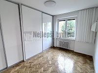 Pronájem 2+1 na Starém Brně, ul. Hlinky - 5.JPG