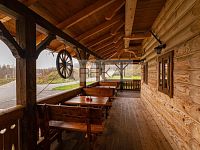 Koliba pod Ještědem  restaurace, motorest v Liberci při hlavním tahu - rekal-6.jpg