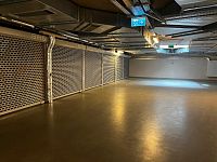 Prodej  bytu 2+kk,  Garážový BOX   pod uzavřením k bytu – v Top centru města , Praha 1 - GARÁŹ  Garage box