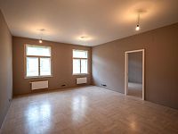 Prodej  bytu 2+kk,  Garážový BOX   pod uzavřením k bytu – v Top centru města , Praha 1 - pzm-25.jpg