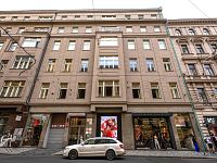 Prodej  bytu 2+kk,  Garážový BOX   pod uzavřením k bytu – v Top centru města , Praha 1 - pzm-3.jpg