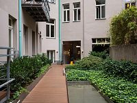 Prodej  bytu 2+kk,  Garážový BOX   pod uzavřením k bytu – v Top centru města , Praha 1 - pzm-8.jpg