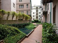 Prodej  bytu 2+kk,  Garážový BOX   pod uzavřením k bytu – v Top centru města , Praha 1 - pzm-9.jpg