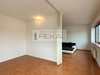 Byt Praha 8  Ďáblice s parkovacím stáním v podzemních garážích - Horinecka 03 - 1920x1080.jpg