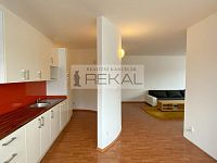 Byt Praha 8  Ďáblice s parkovacím stáním v podzemních garážích - Horinecka 05 - 1920x1080.jpg