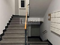 Pronájem kanceláří Praha 6 Bubeneč -Vítězné nám - JGP_02_  výtah  .jpg