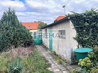 Dům v původní zástavbě  v krátké dojezdové vzdálenosti  na letiště  Praha - IMG_8948.jpg