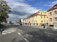Pronájem Bytu 2+KK plus Balkon a Lodžie,  Praha 5 - Peroutková MHD zastávka