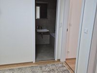 Pronájem nového  bytu Praha 5 - Smíchov, Anděl   Novostavba Smíchov City - 20250829_134000.jpg