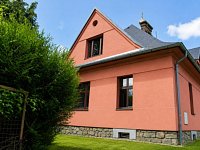 Prvorepubliková vilka k prodeji - 6ADA660A-5C3F-4859-A5CD-0C62DEB4A505.jpg