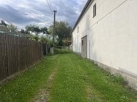 Pozemek stavební a zemědělská půda okr. Rakovník - Jesenice - přístup  k pozemku