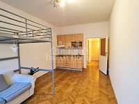 Pronájem bytu 1+kk, 30 m2, Praha 10 - Vršovice