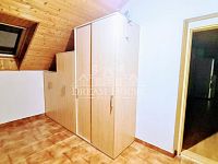 Pronájem podkrovního bytu 4+kk v rodinném domě, 120 m2, Praha-Petrovice, zařízený - Foto 12