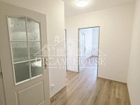 Pronájem bytu 2+kk, 45m2, Beroun-město, nezařízený, sklepní kóje, po rekonstrukci - Foto 8