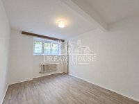 Pronájem bytu 1+kk, 34 m2, Praha 10 - Vršovice - Foto 2