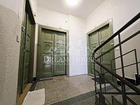 Pronájem bytu 2+kk, 58m2, Praha 4 - Nusle, sklep (3m2), nezařízený - Foto 12