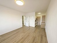 Pronájem bytu 2+kk, 45 m2, Beroun-Město, nezařízený, sklepní kóje, po rekonstrukci - Foto 3